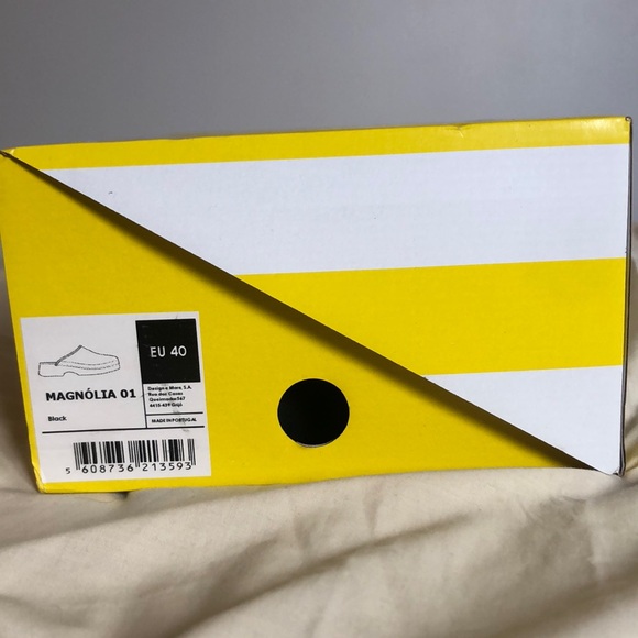 Lemon Jelly Magnolia Mules 🍋 - Picture 11 of 12